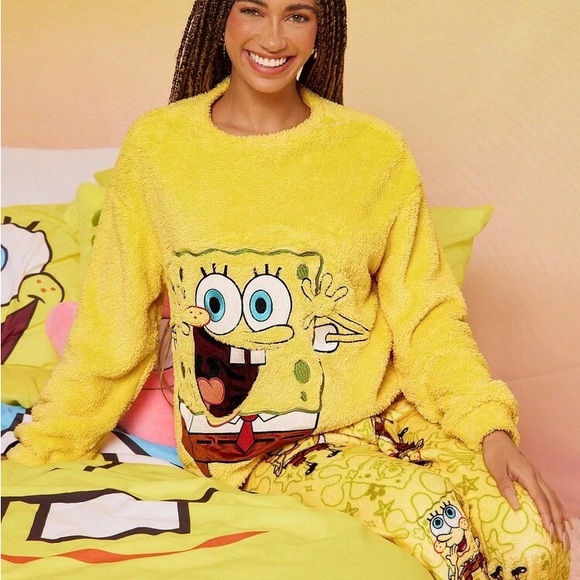 Yellow SpongeBob Pajama Set - Picture 1 of 7